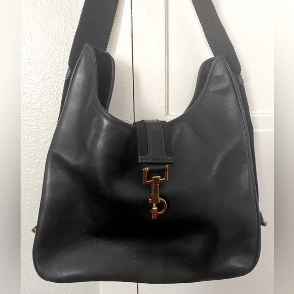 Gucci Handbags - Vintage Gucci Jackie Black Leather Shoulder Bag Authentic